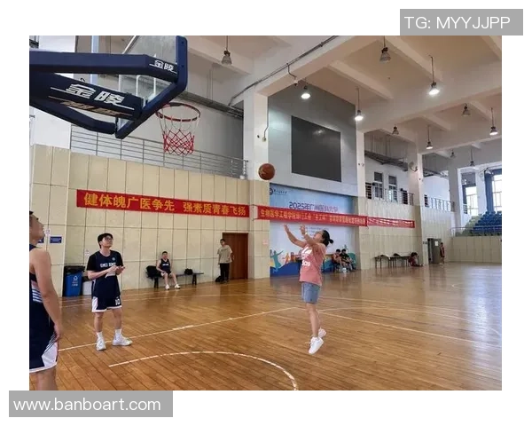 篮球足球社团活动精彩纷呈促进友谊与团队精神共同成长的青春舞台